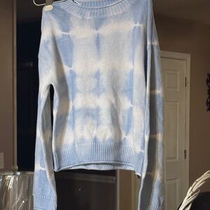 Chic Blue and White Tie-Dye Sweater